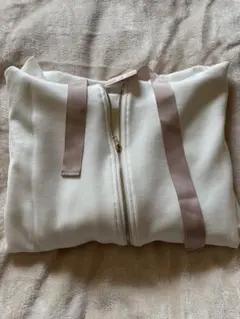 【新品・タグ付き】ホワイト フード付き ジッパーパーカー