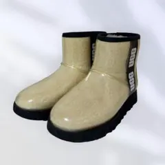 UGG アグ クラシッククリアミニレインブーツ アイボリーのサムネイル