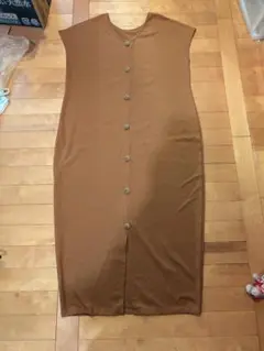 ロングワンピース　フロントボタン　М