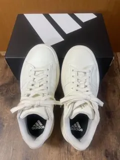 【美品】adidas ホワイト 厚底スニーカー