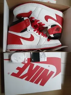 Nike Air Jordan 1 赤白 ハイカット