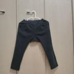 黒いウエストゴム長ズボン