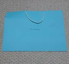 ティファニー、紙袋、ショッピングバックのサムネイル