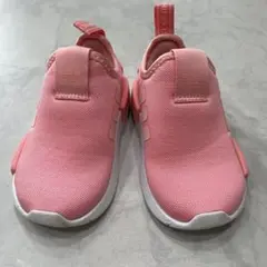 adidas スニーカー　13cm ベビーシューズ