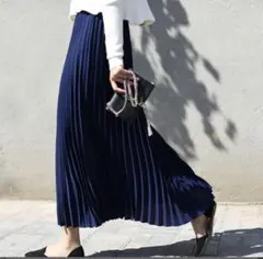 プリーツスカート　ウエストゴム　黒　着丈90センチ　フリーサイズ　入学式　卒園式