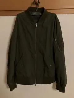 オリーブグリーン ジップアップジャケット
