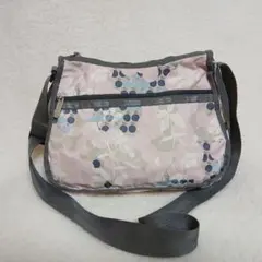 ⭐LESPORTSAC フラワープリント ショルダーバッグ