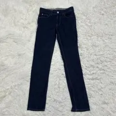 Item thumbnail for item 5467a513-cf44-45e4-b9c7-e882b798ef35