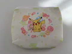 ピカチュウのポーチ