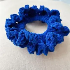 シュシュ　フリル　ハンドメイド　青　推し色