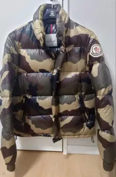 MONCLER モンクレール ダウンジャケット サイズ3 カモフラ 迷彩 美品 2025年最新】モンクレール ダウン 迷彩の人気アイテム - メルカリ