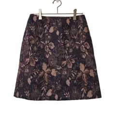 新品タグ付き NATURAL BEAUTY BASIC 花柄タイトスカート(S)