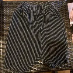 黒白ストライプ ハーフパンツ