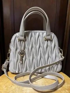 MAJESTIC LEGONショルダーバッグ キルティングデザイン ハンドバッグ