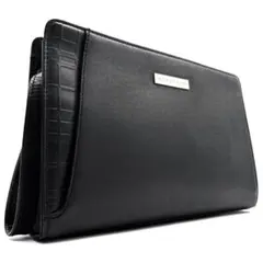 正規品 バーバリー クラッチバッグ ロゴプレート エンボスチェック レザー 黒