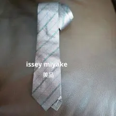 issey miyake ストライプ ネクタイ