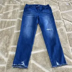 ダークブルー ストレートデニム 膝ダメージ