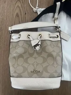 コーチミニ巾着ショルダーバッグ　新品！！