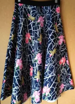 ネイビー 花柄 フレアスカート ひざ丈 #未使用 #サイズS