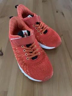 鬼滅の刃　煉獄さんモデルスニーカー　22センチ