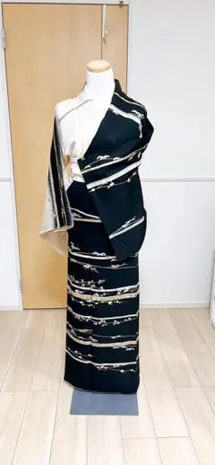 正絹 訪問着 裄69 黒白ぼかし 流水草花柄 フォーマル 結婚式 入学式