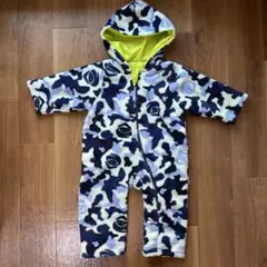 美品　ベビー カバーオール ロンパース 迷彩柄　フリース 防寒着　ジャンプスーツ