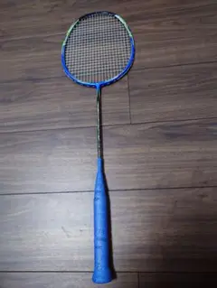 けんちゃんCALIBER VF Tour バドミントンラケット 3U5 CALIBER VF TOUR バドミントンラケット