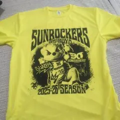 非売品 バズーカー受け取り サンロッカーズ渋谷 2025-26 Tシャツ LLのサムネイル