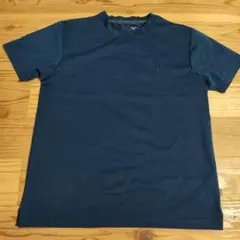 FILA ネイビー Tシャツ M 　 シンプル　トップス