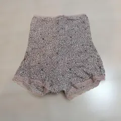 Item thumbnail for item ebc245b8-6758-4004-b9da-3e231df22747