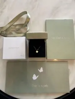 Van Cleef & Arpels スウィート アルハンブラ ペンダントのサムネイル