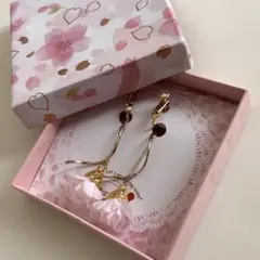 花びら イヤリング