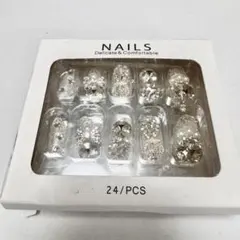 新品！ネイルチップ ギャル キラキラ