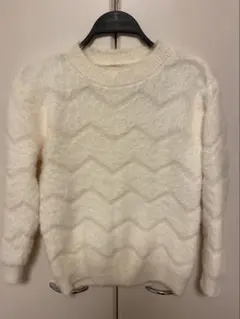 ホワイト ジグザグ模様 長袖ニット