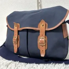 【極美品✨アリエルトラウト スモール】ブレディ　ショルダーバッグ　ネイビー　本革のサムネイル