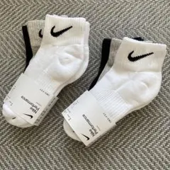 2セット！合計6足お得！！　NIKE 靴下　ソックス　21-23 S　まとめ売り