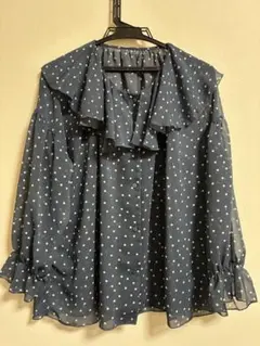 ネイビー ドット柄 フリルブラウス