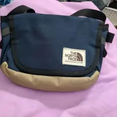 THE NORTH FACE ショルダーバッグ ネイビーのサムネイル