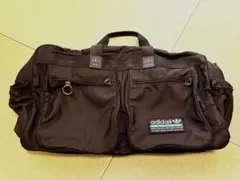 adidas アディダス　ボストンバック　スポーツ　旅行用　バッグ　汚れあり