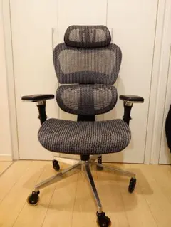 Nouhaus Ergo3D エルゴノミックオフィスチェア