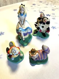 2026年最新】不思議の国のアリス置物の人気アイテム - メルカリ