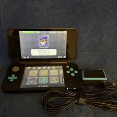 ⬛︎NEWニンテンドー2DSLL⬛︎本体⬛︎ターコイズブラック⬛︎充電器付属⬛︎美品⬛︎任天