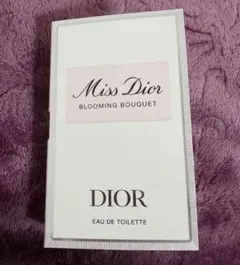 ミスディオール　香水サンプル