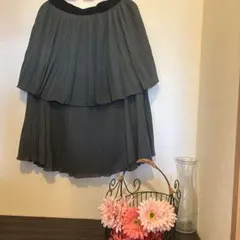 グレー プリーツスカート レディース2段