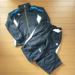 ウィンドブレーカー デサント