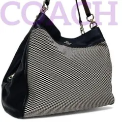 コーチCOACHショルダーバッグ　トートバック金具ロゴ　レザー　ブラック黒