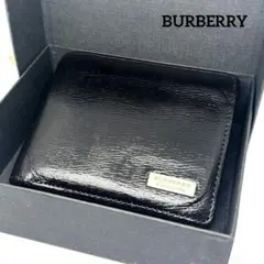 ✨美品✨BURBERRY バーバリー　折り財布　ブラック×レッド　フルレザーのサムネイル