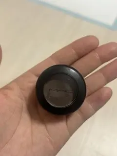 MAC アイシャドウ BRUN サテン