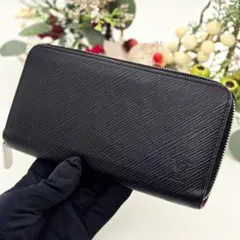 ヴィトン 長財布 エピ ジッピーウォレット ブラック ホットピンク A686