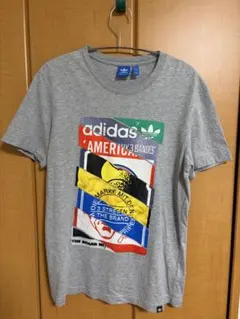 adidas Tシャツ グレー